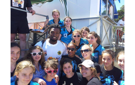 Les -16F et Séniores au sandball de Mandelieu