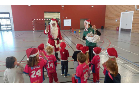 Une quête de Noël réussie pour les lutins du HBDC !